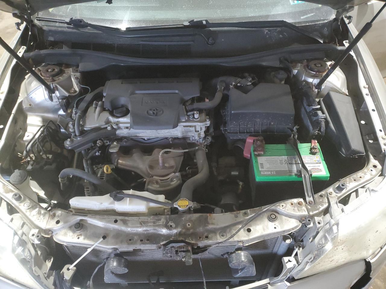 2013 Toyota Camry - Image 11