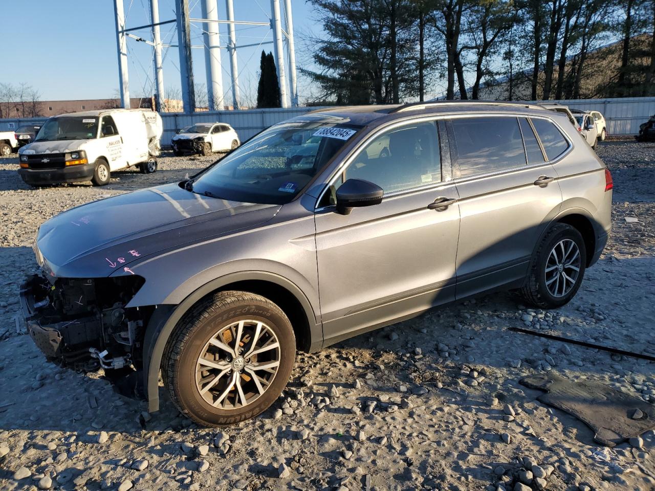 2019 Volkswagen Tiguan - Image 1