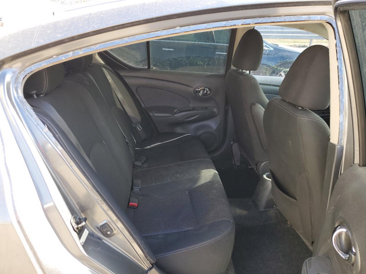 2016 Nissan Versa - Image 10