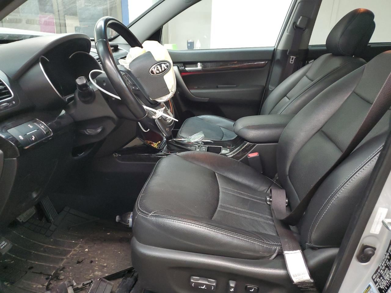2014 Kia Sorento - Image 7