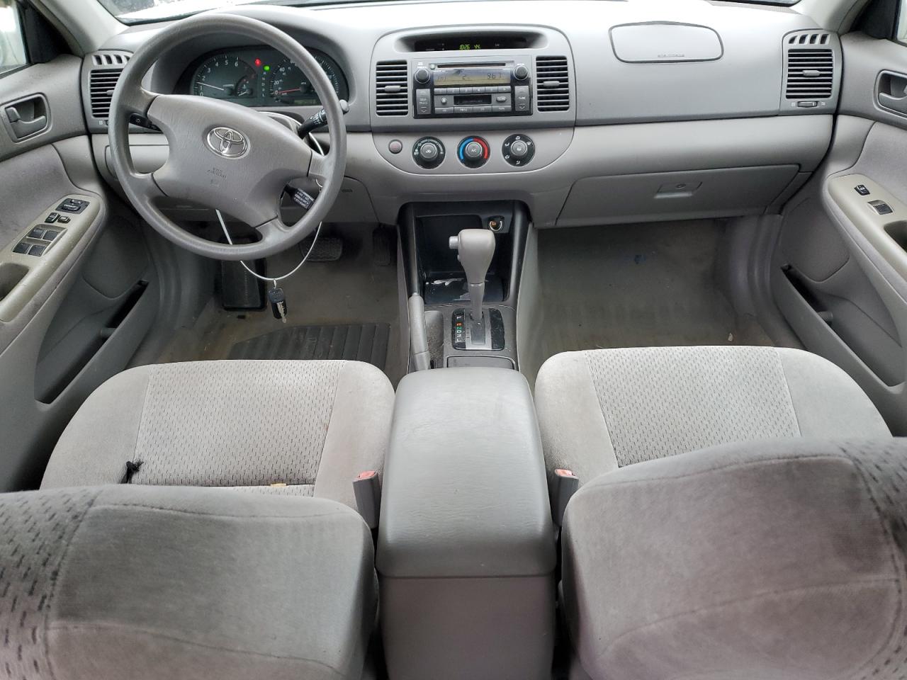 2003 Toyota Camry - Image 8