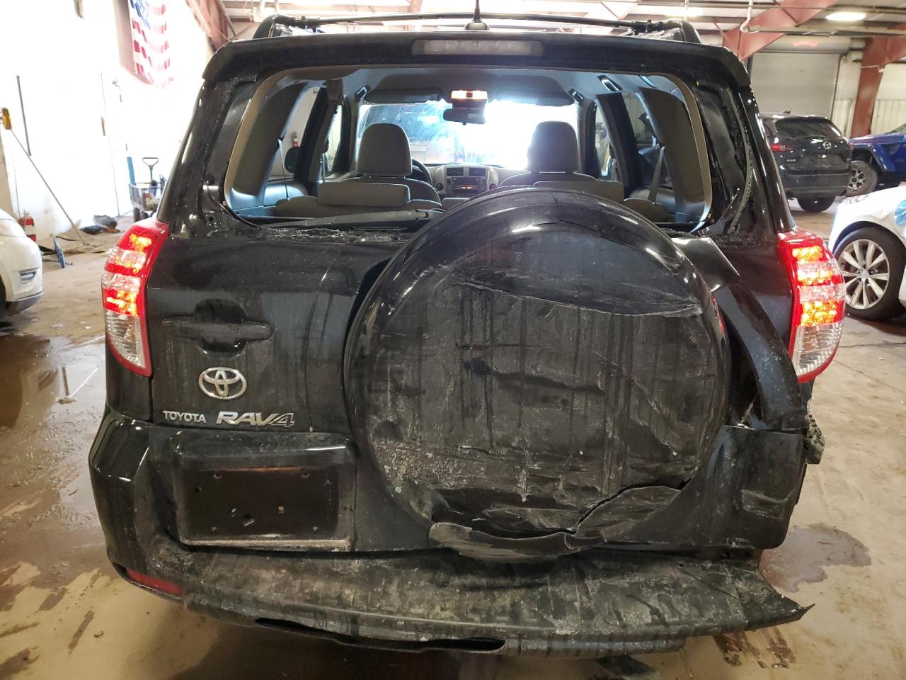 2010 Toyota RAV 4 - Image 6