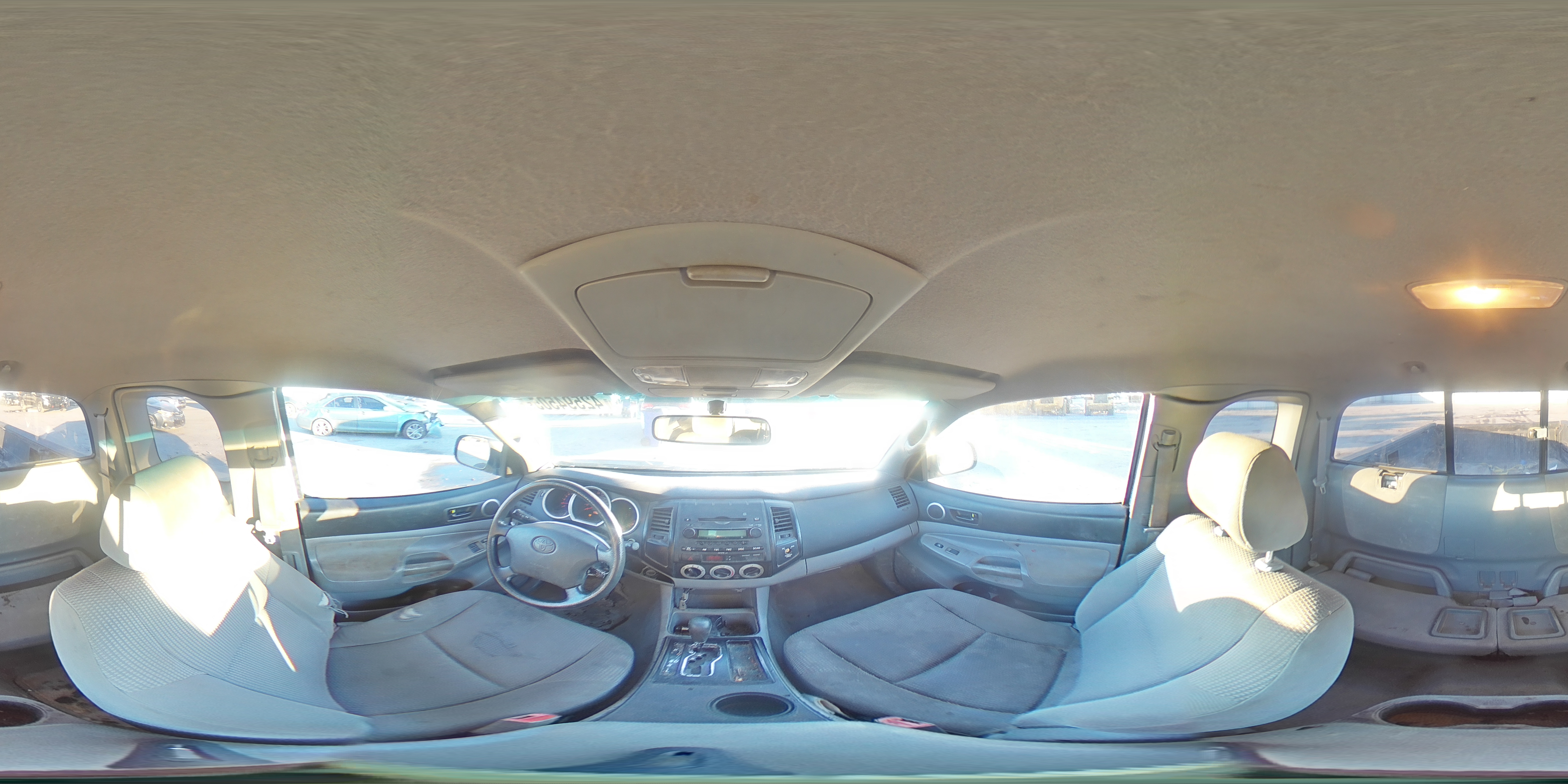 2006 Toyota Tacoma - Image 12