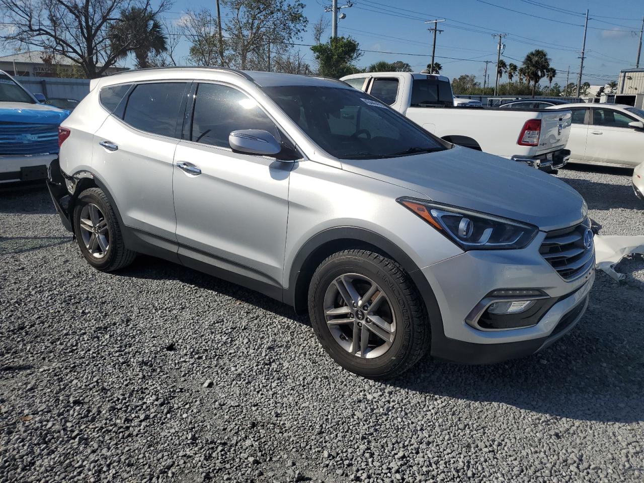 2018 Hyundai Santa Fe - Image 4