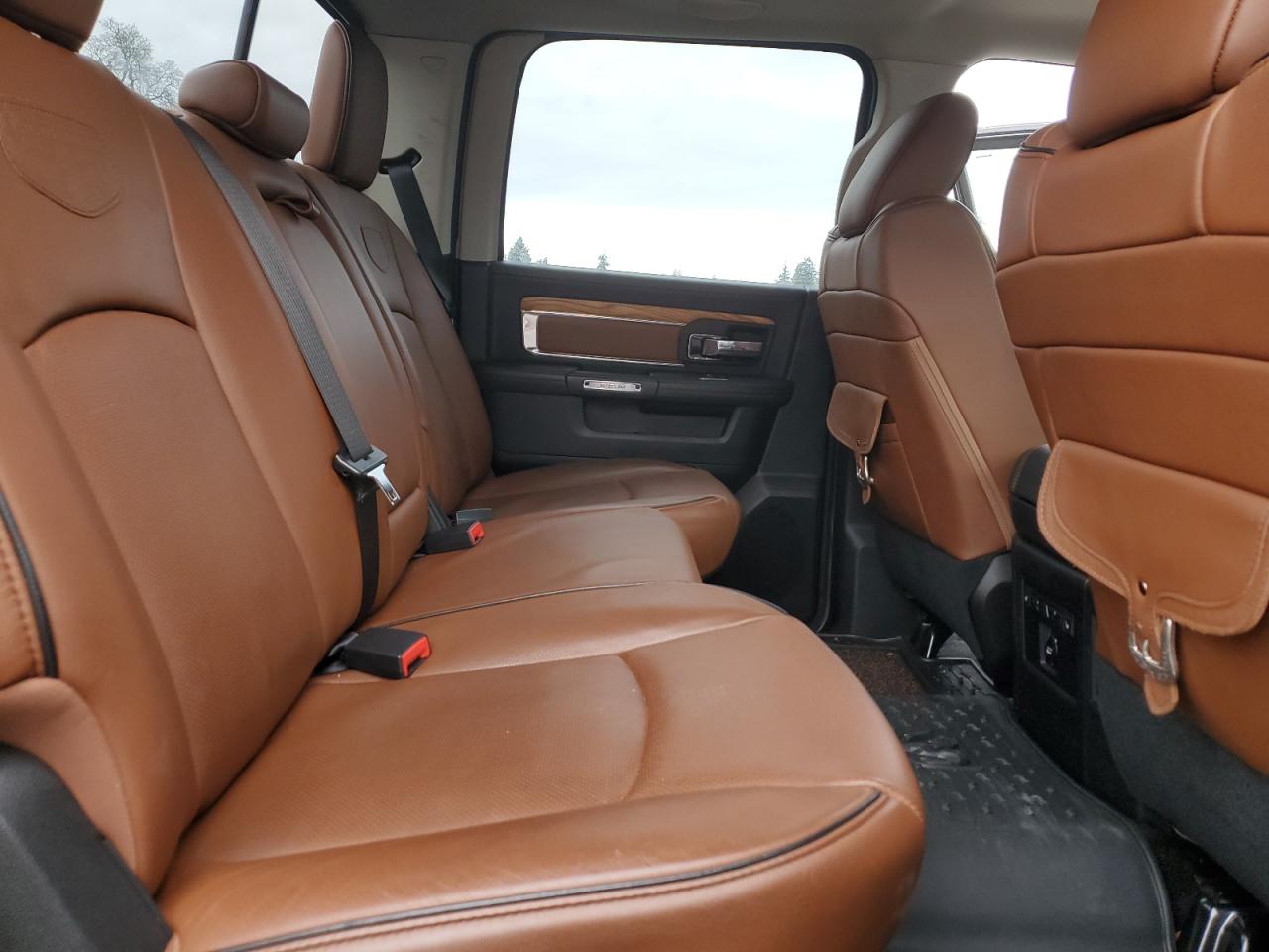 2013 RAM 1500 - Image 10