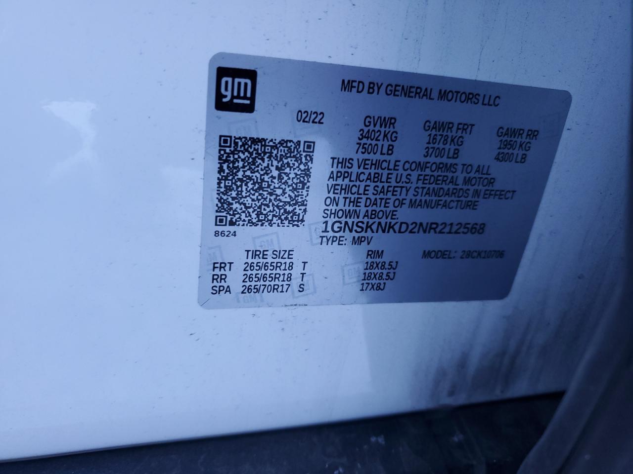 1GNSKNKD2NR212568 CHEVROLET TAHOE 2022