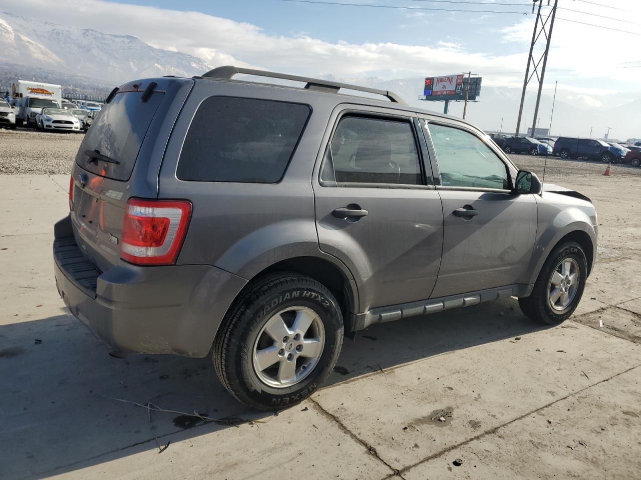 2011 Ford Escape - Image 3