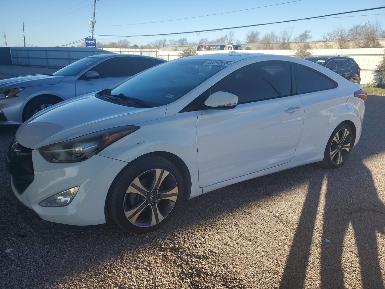 VIN KMHDH6AH8EU027587 2014 HYUNDAI ELANTRA no.1