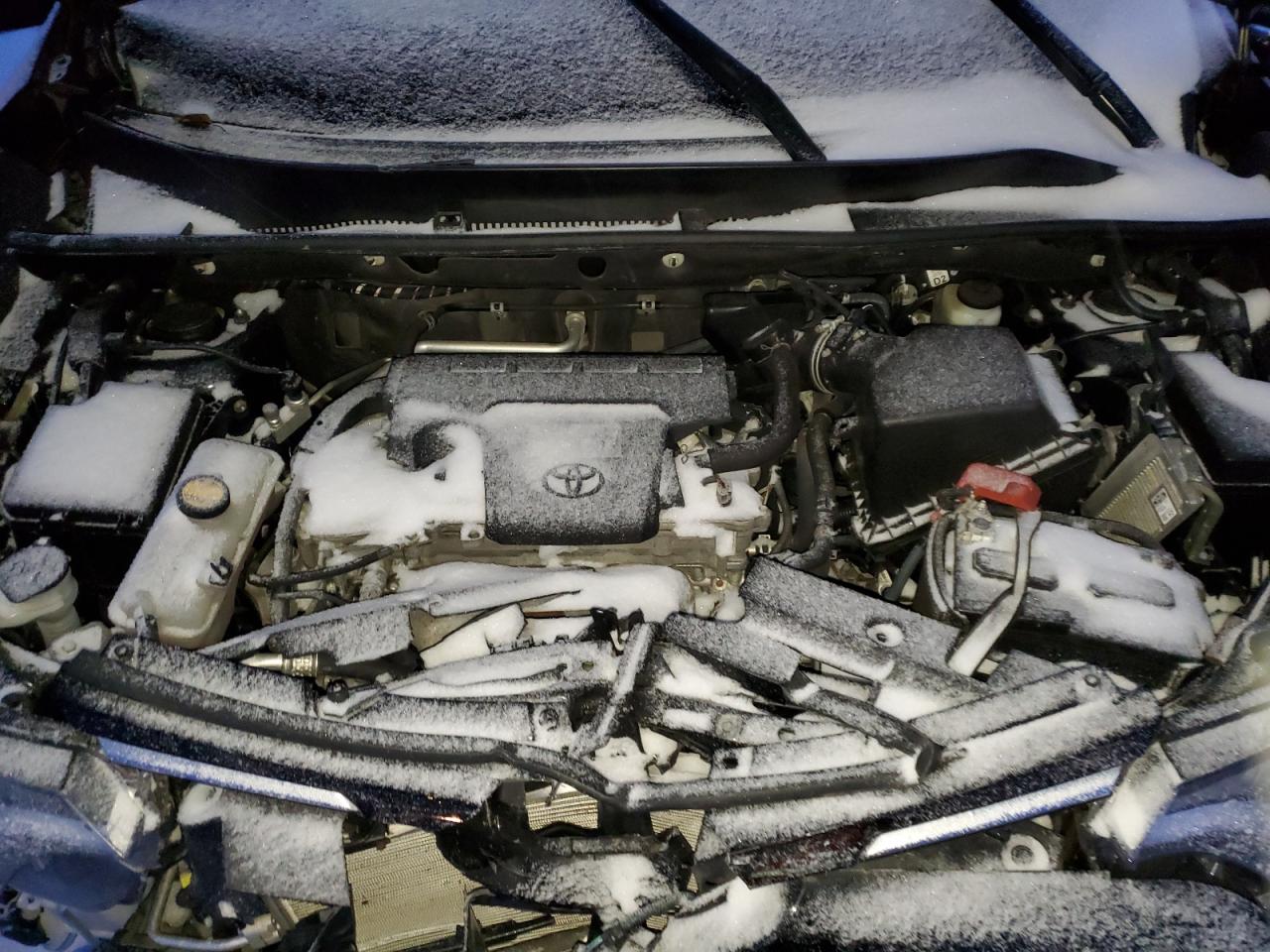 2018 Toyota RAV 4 - Image 12
