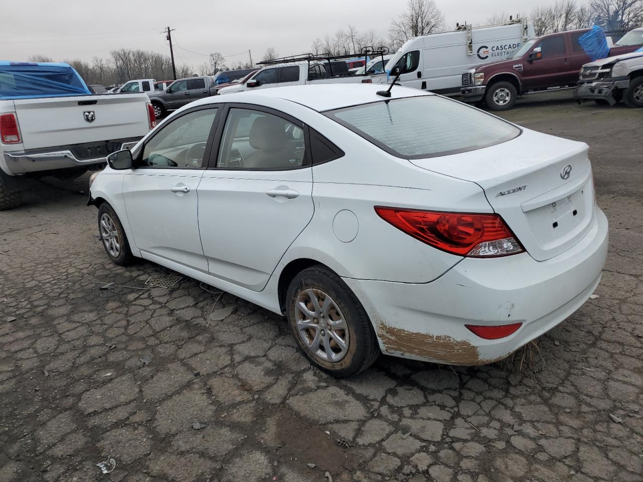 2014 Hyundai Accent - Image 2