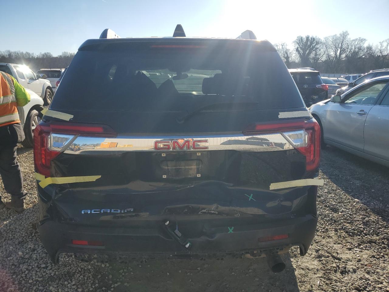 2020 GMC Acadia - Image 6