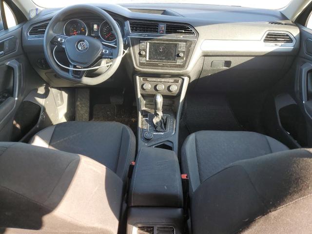  VOLKSWAGEN TIGUAN 2018 Серый