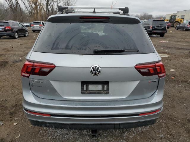  VOLKSWAGEN TIGUAN 2021 Серый