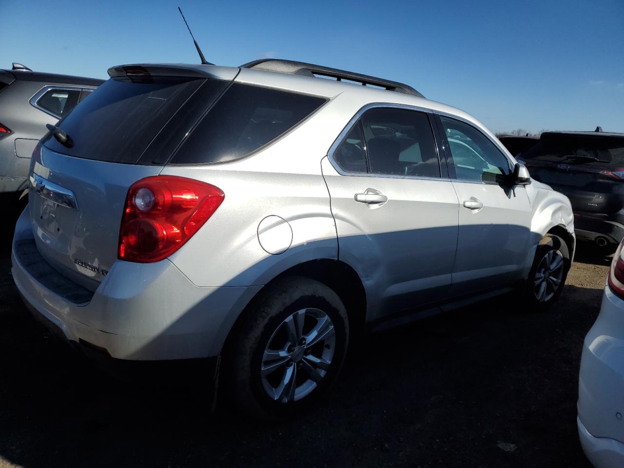 2011 Chevrolet Equinox - Image 3