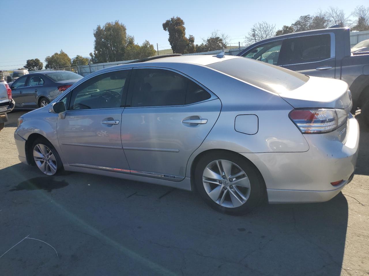 2010 Lexus HS - Image 2