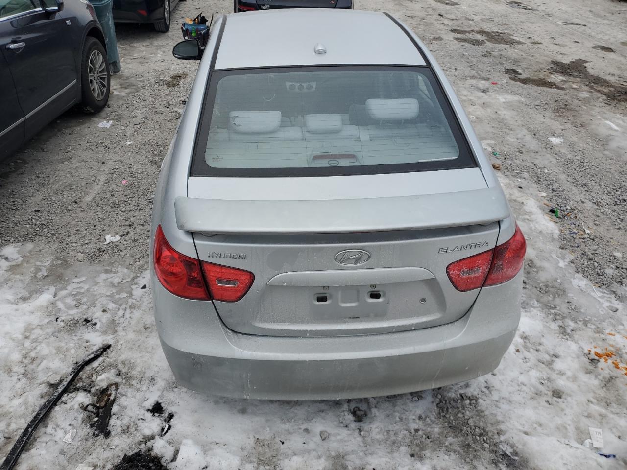 2008 Hyundai Elantra - Image 6