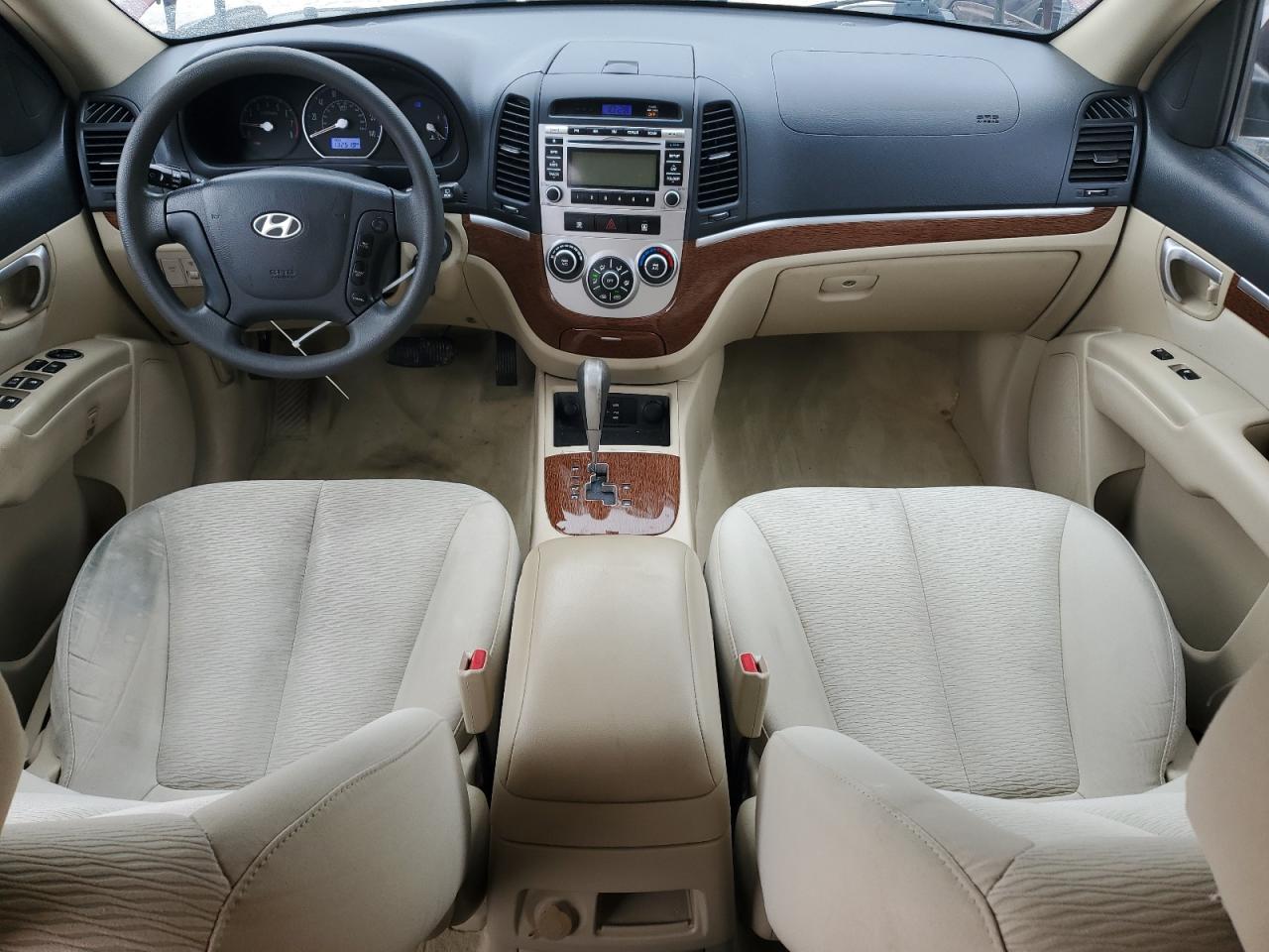 2009 Hyundai Santa Fe - Image 8