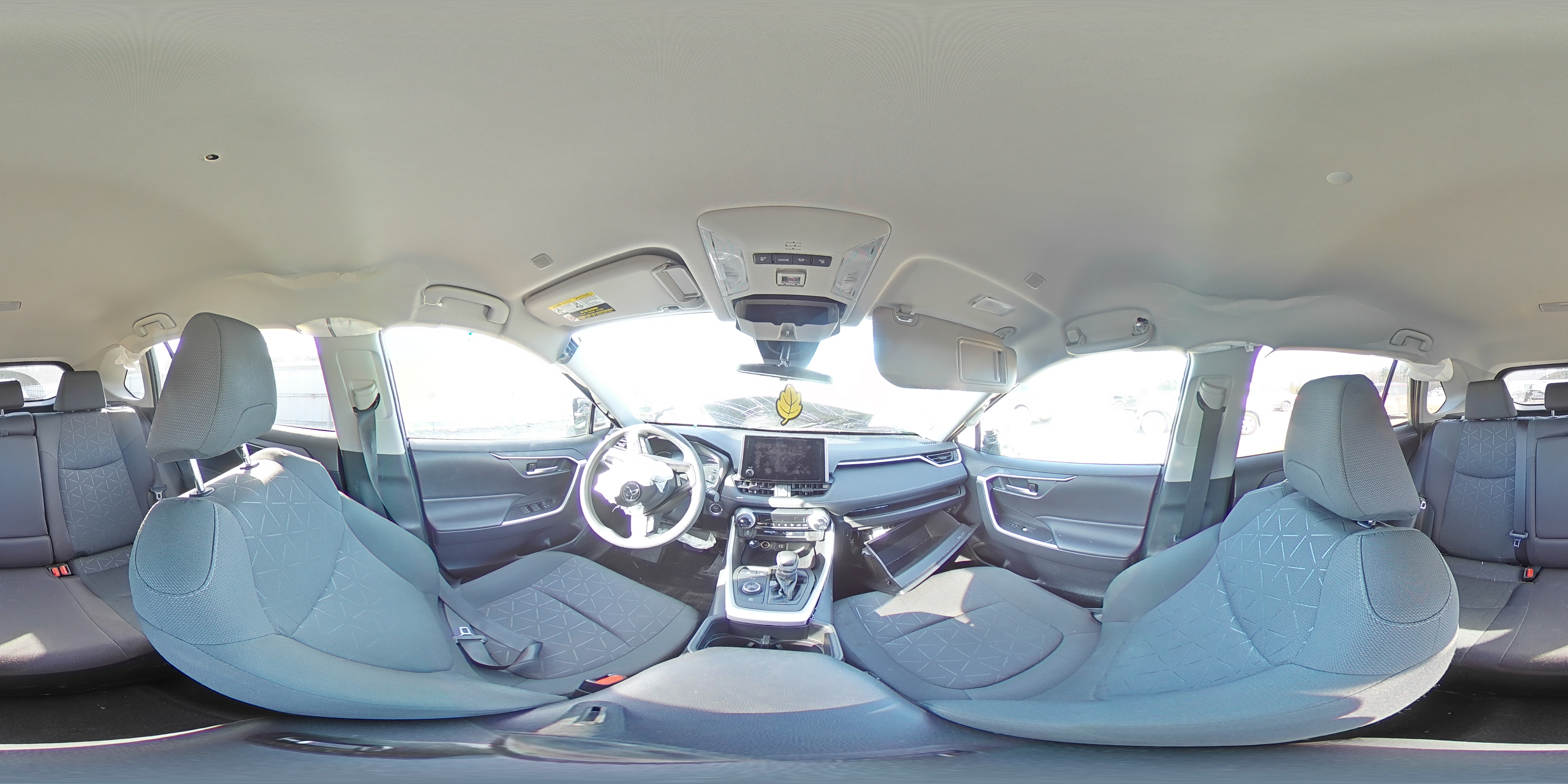 2023 Toyota RAV 4 - Image 14