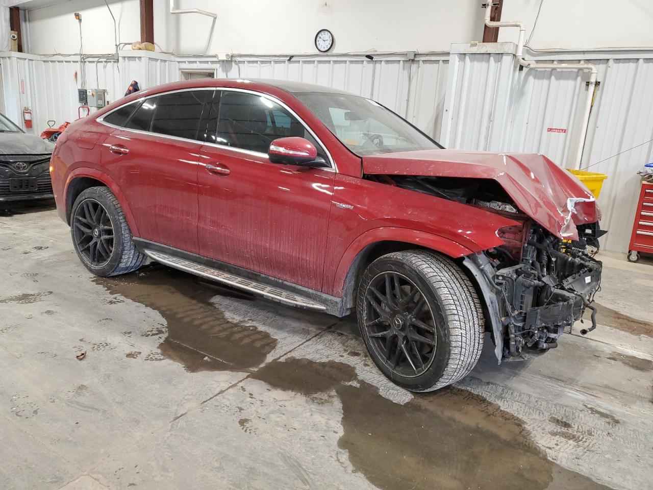 2021 Mercedes-Benz GLE - Image 4