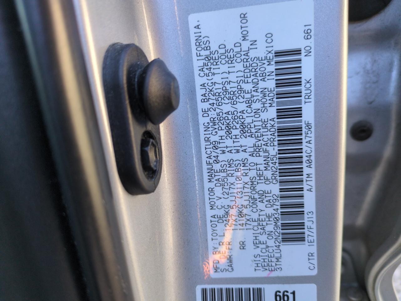 2009 Toyota Tacoma - Image 12