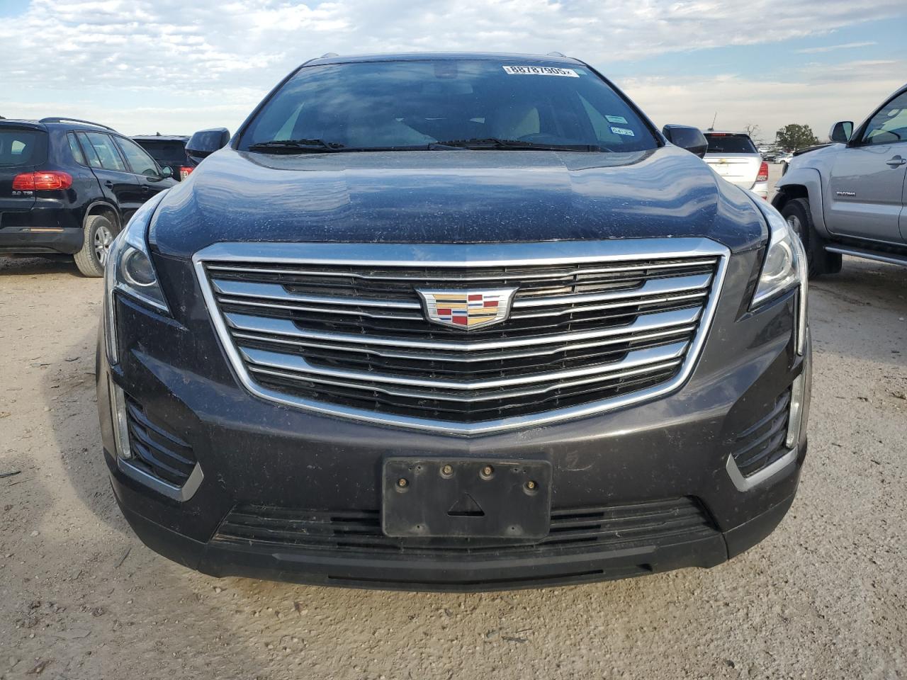 2017 Cadillac XT5 - Image 5