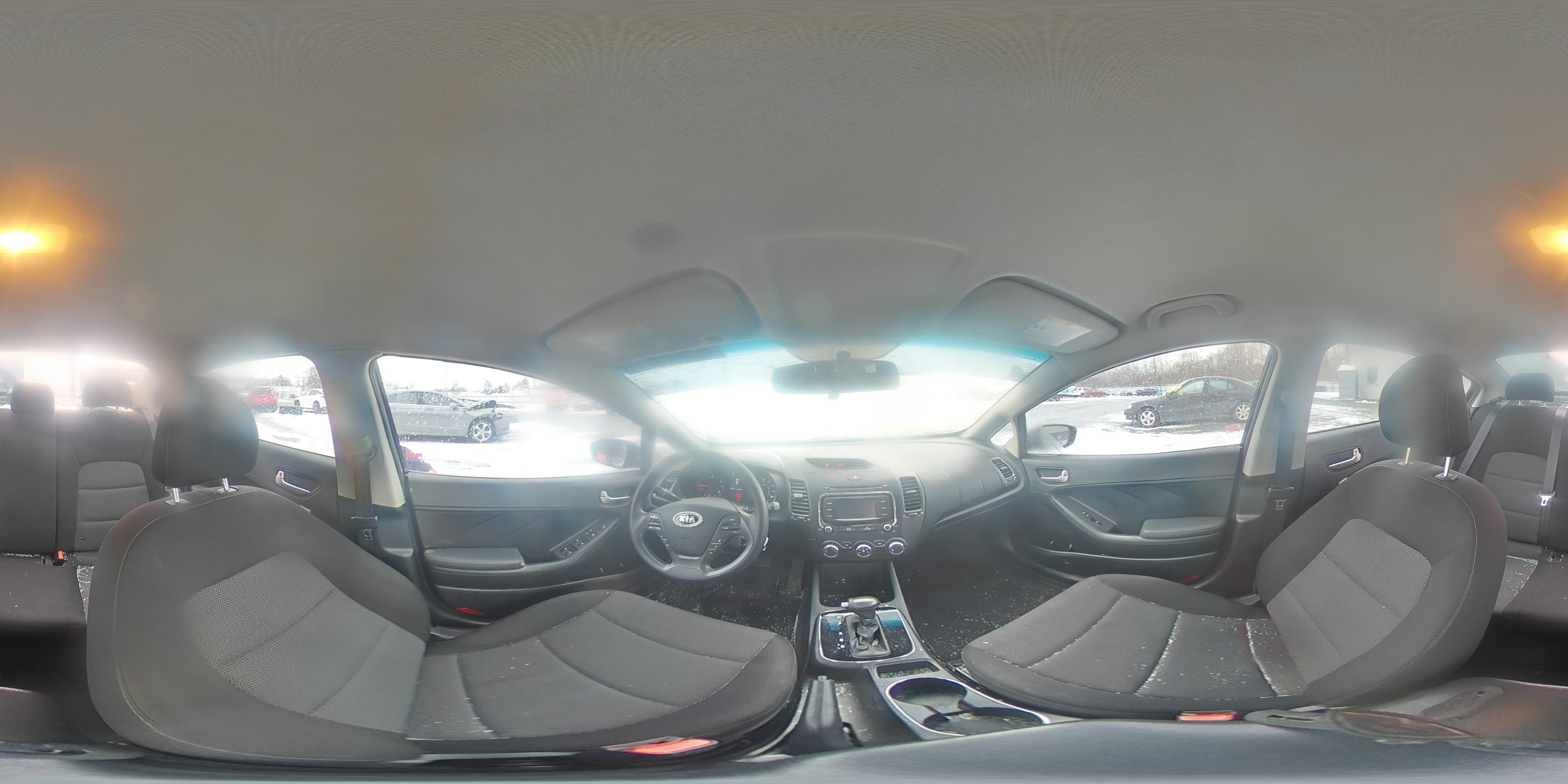 2018 Kia Forte - Image 13