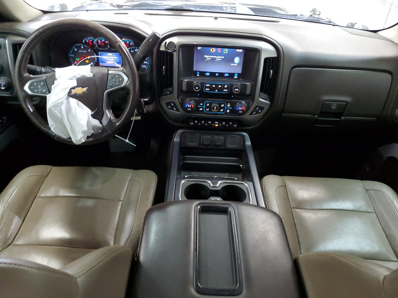 2014 Chevrolet Silverado - Image 8