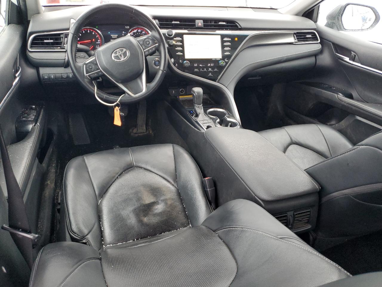 2019 Toyota Camry - Image 8