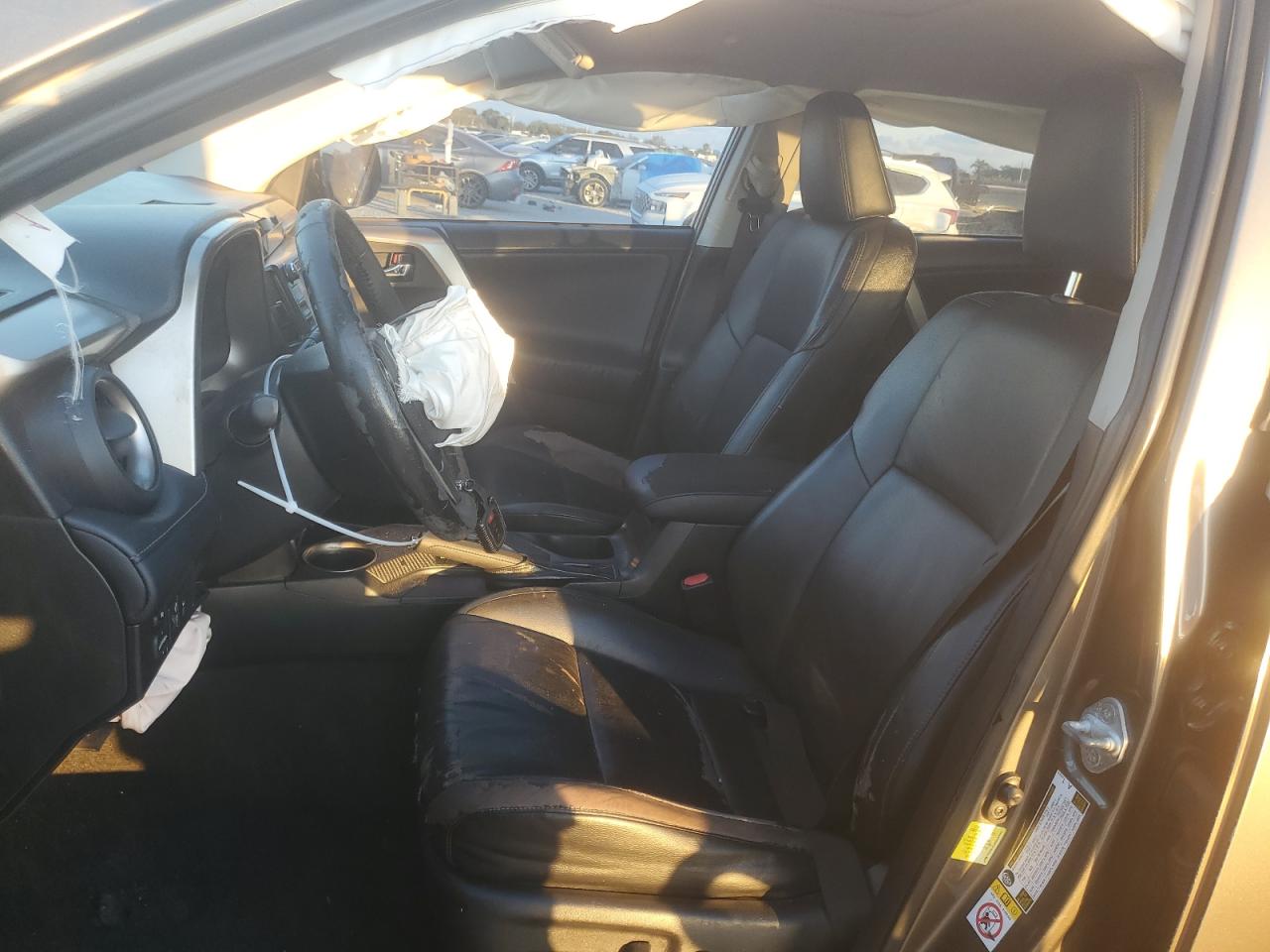 2013 Toyota RAV 4 - Image 7