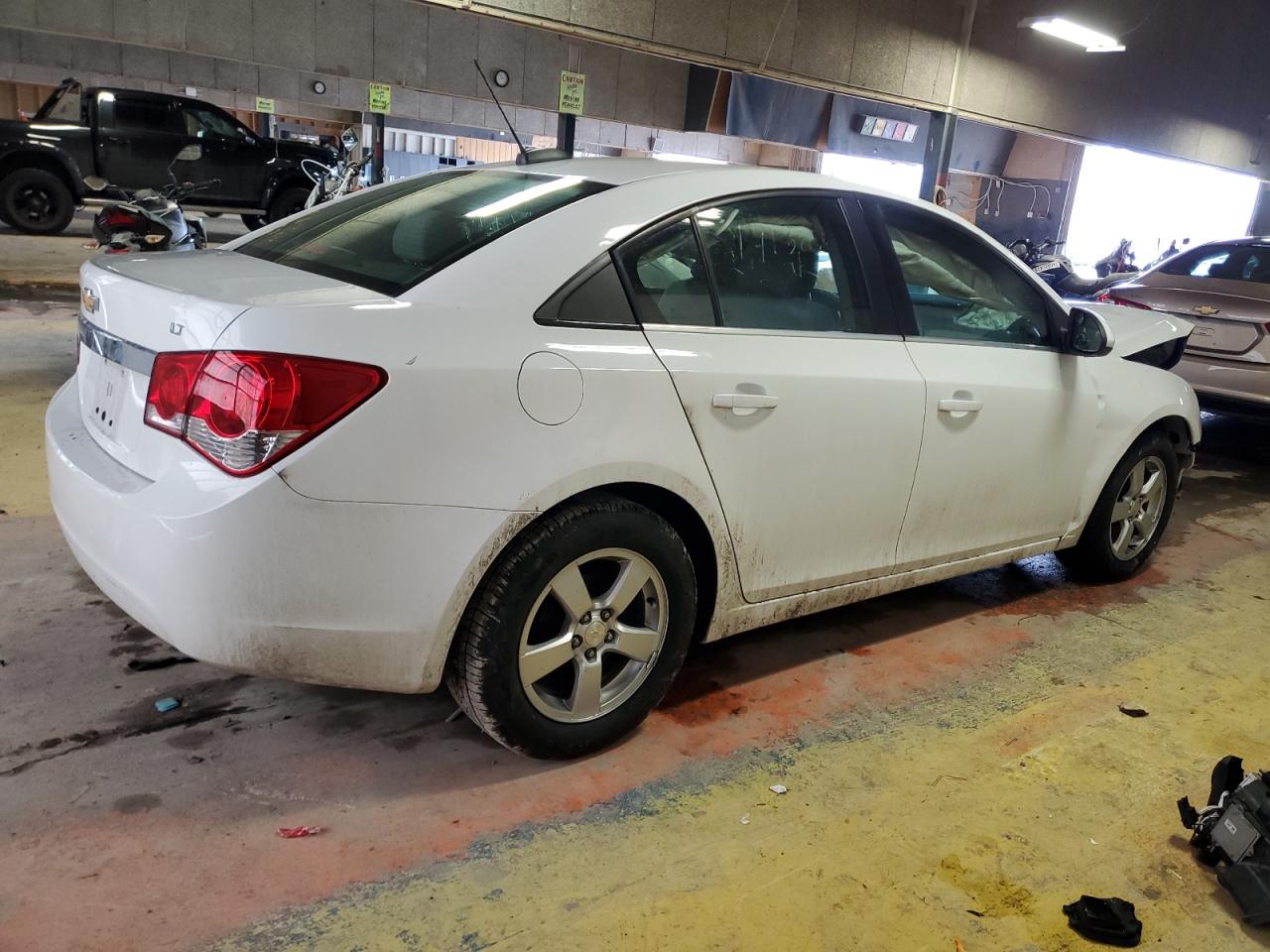 2015 Chevrolet Cruze - Image 3