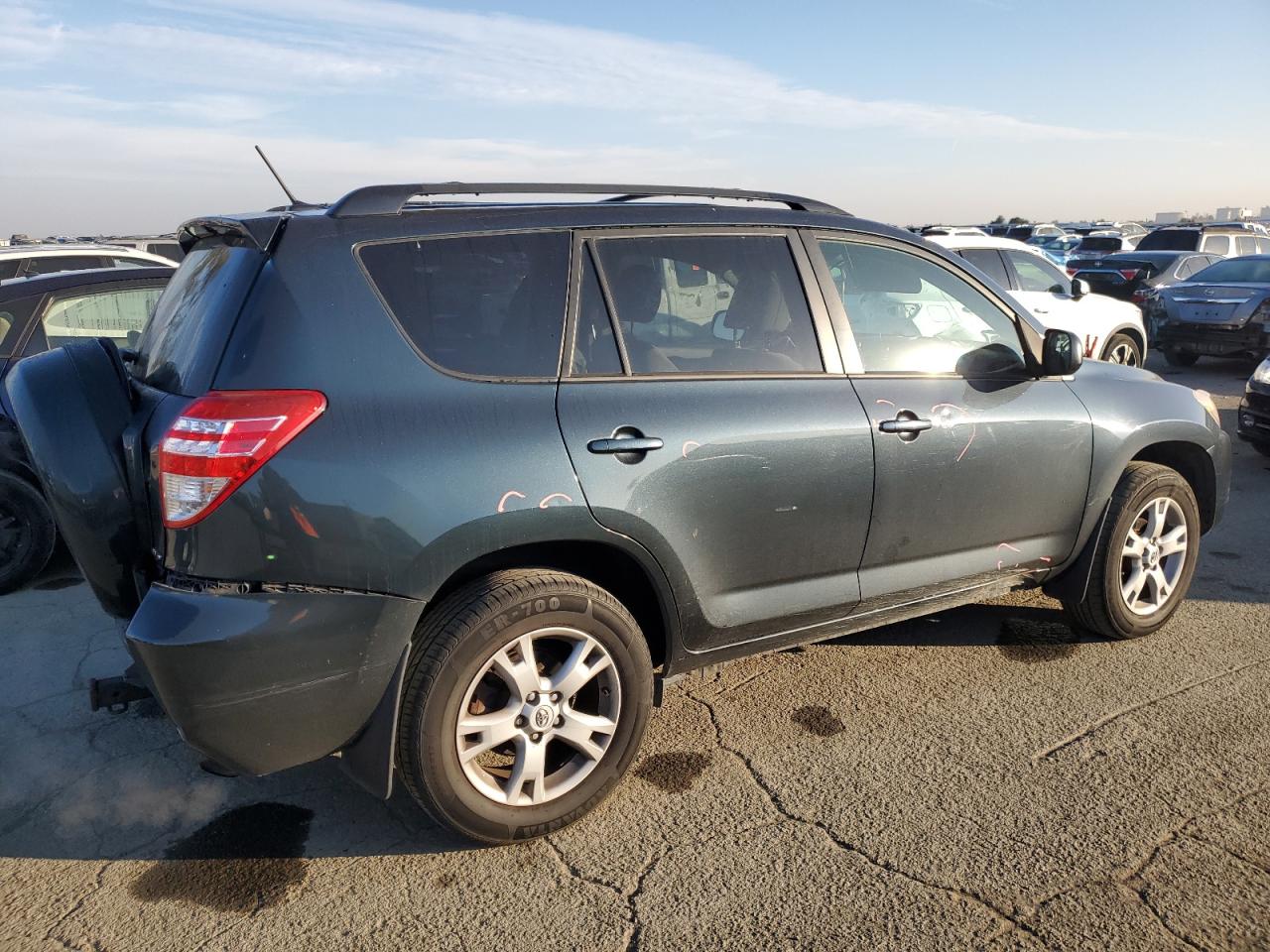2012 Toyota RAV 4 - Image 3