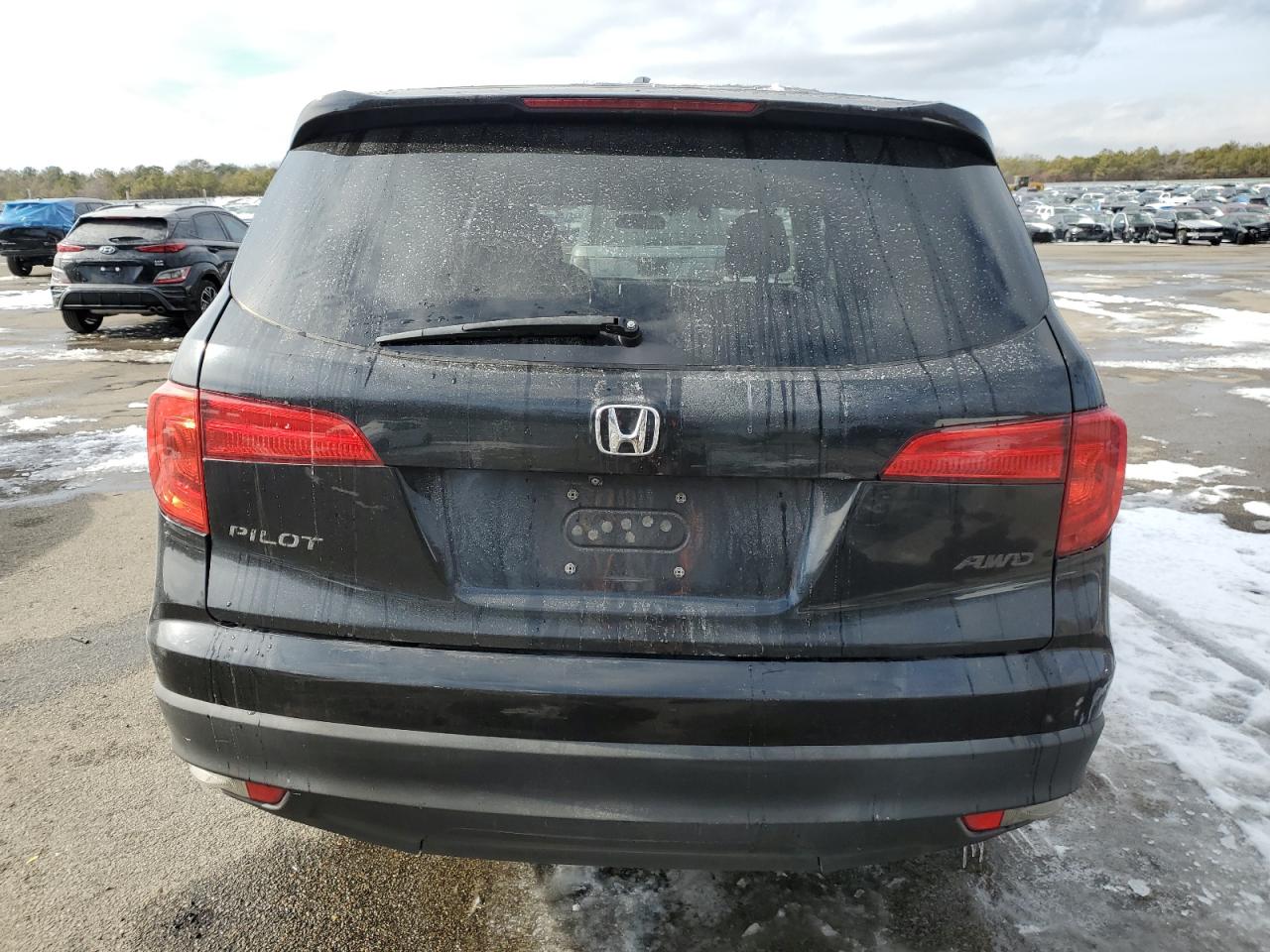 2016 Honda Pilot - Image 6