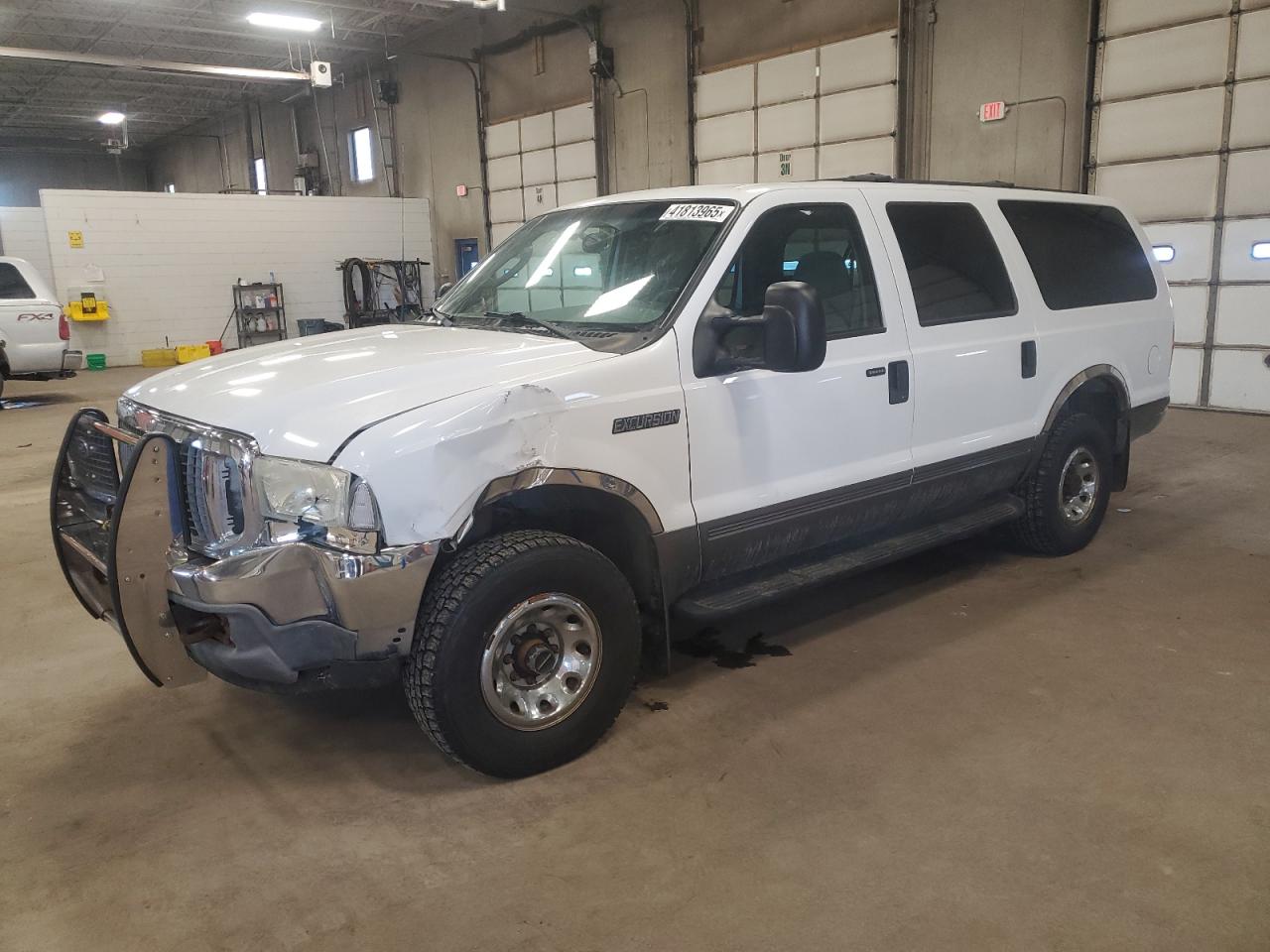2003 Ford Excursion - Image 1