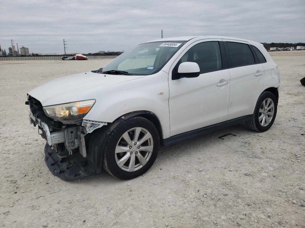 2014 Mitsubishi Outlander - Image 1
