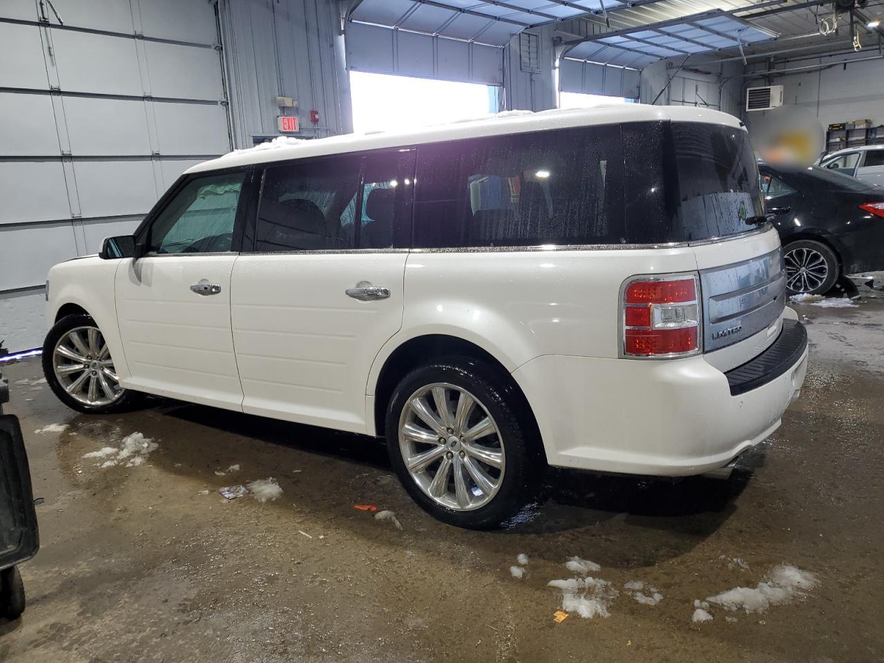 2014 Ford Flex - Image 2