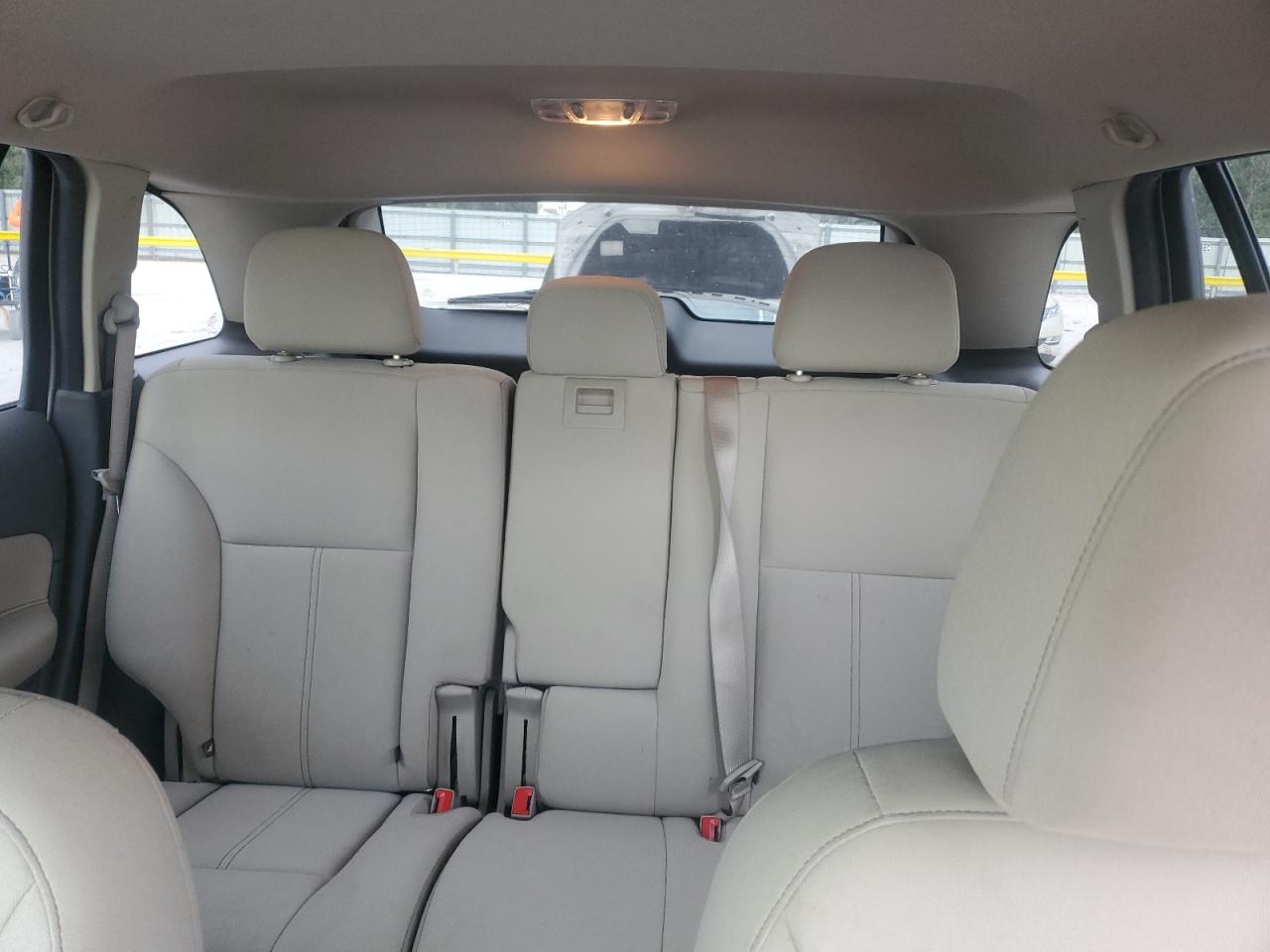 2011 Ford Edge - Image 10