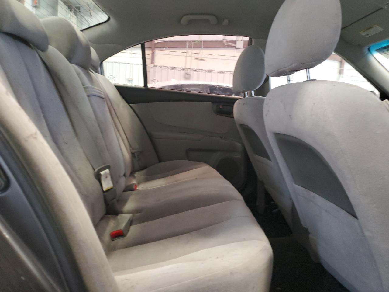 2009 Kia Optima - Image 10