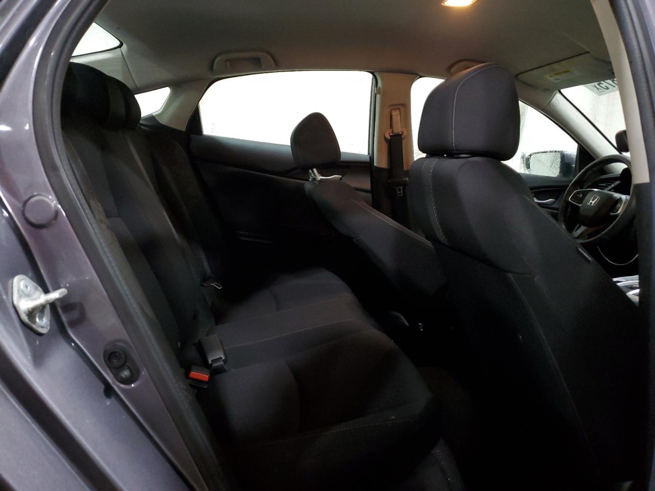 2018 Honda Civic - Image 10