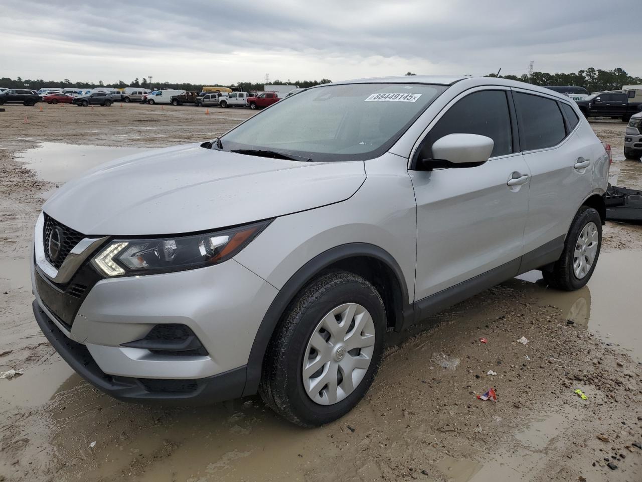 2020 Nissan Rogue - Image 1