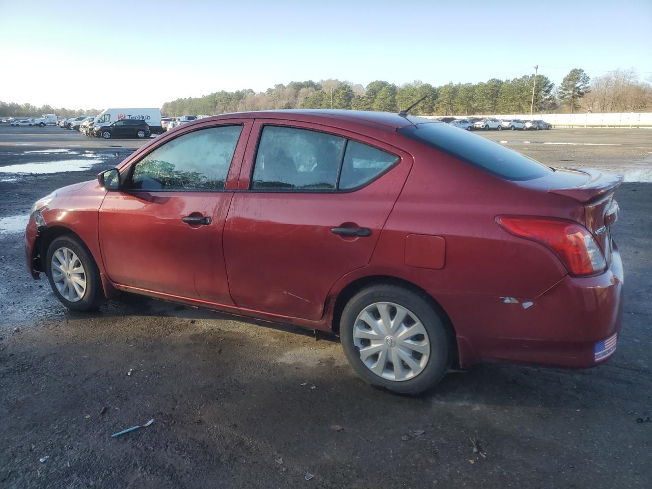 2018 Nissan Versa - Image 2