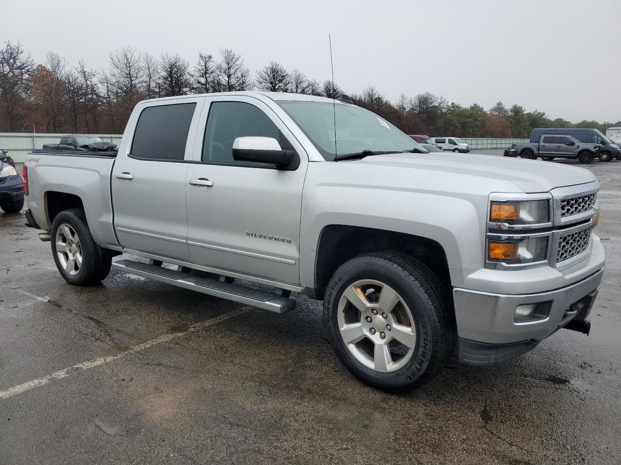2015 Chevrolet Silverado - Image 4
