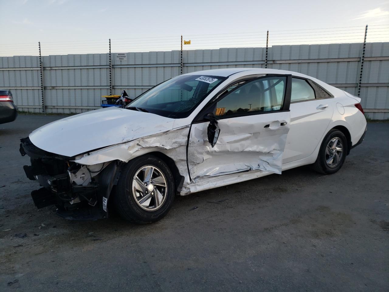 2024 Hyundai Elantra - Image 1