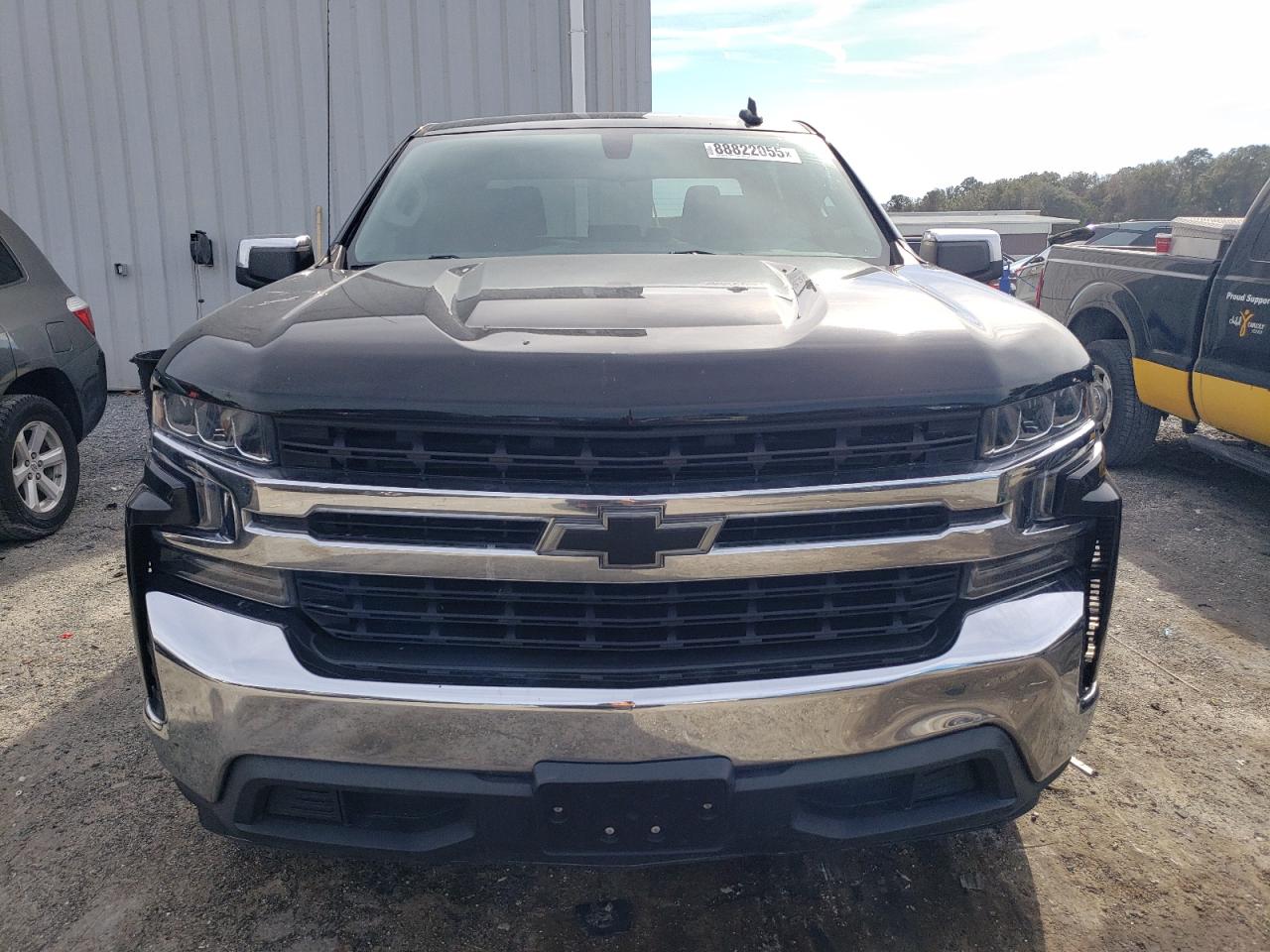 2019 Chevrolet Silverado - Image 5