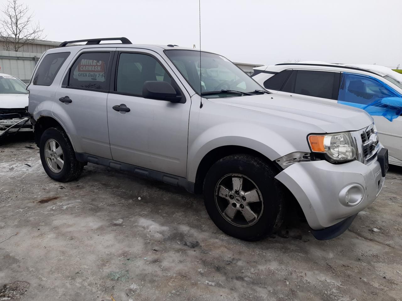 2011 Ford Escape - Image 4