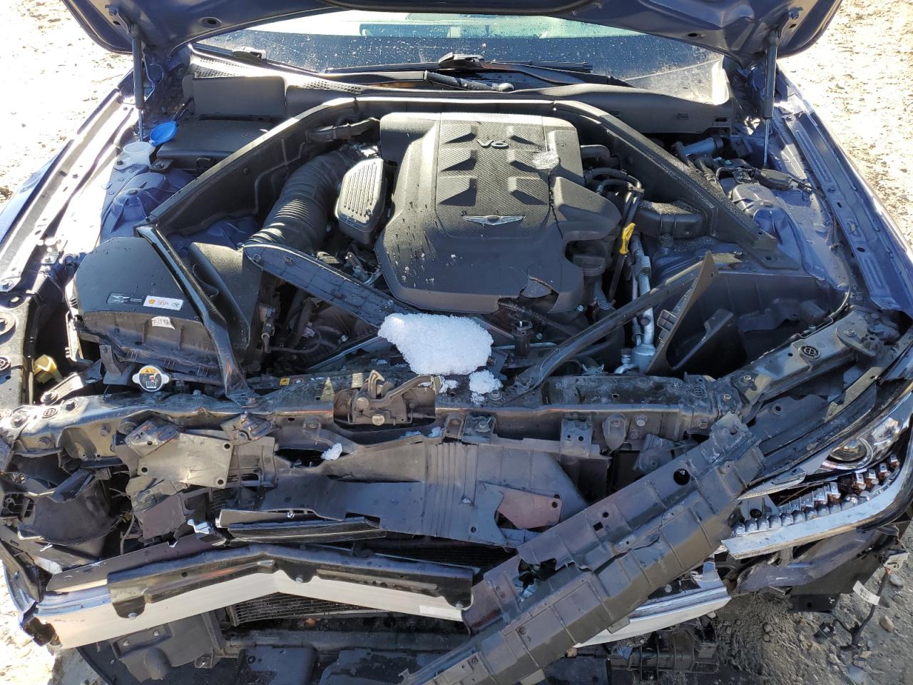 2017 Genesis G80 - Image 13