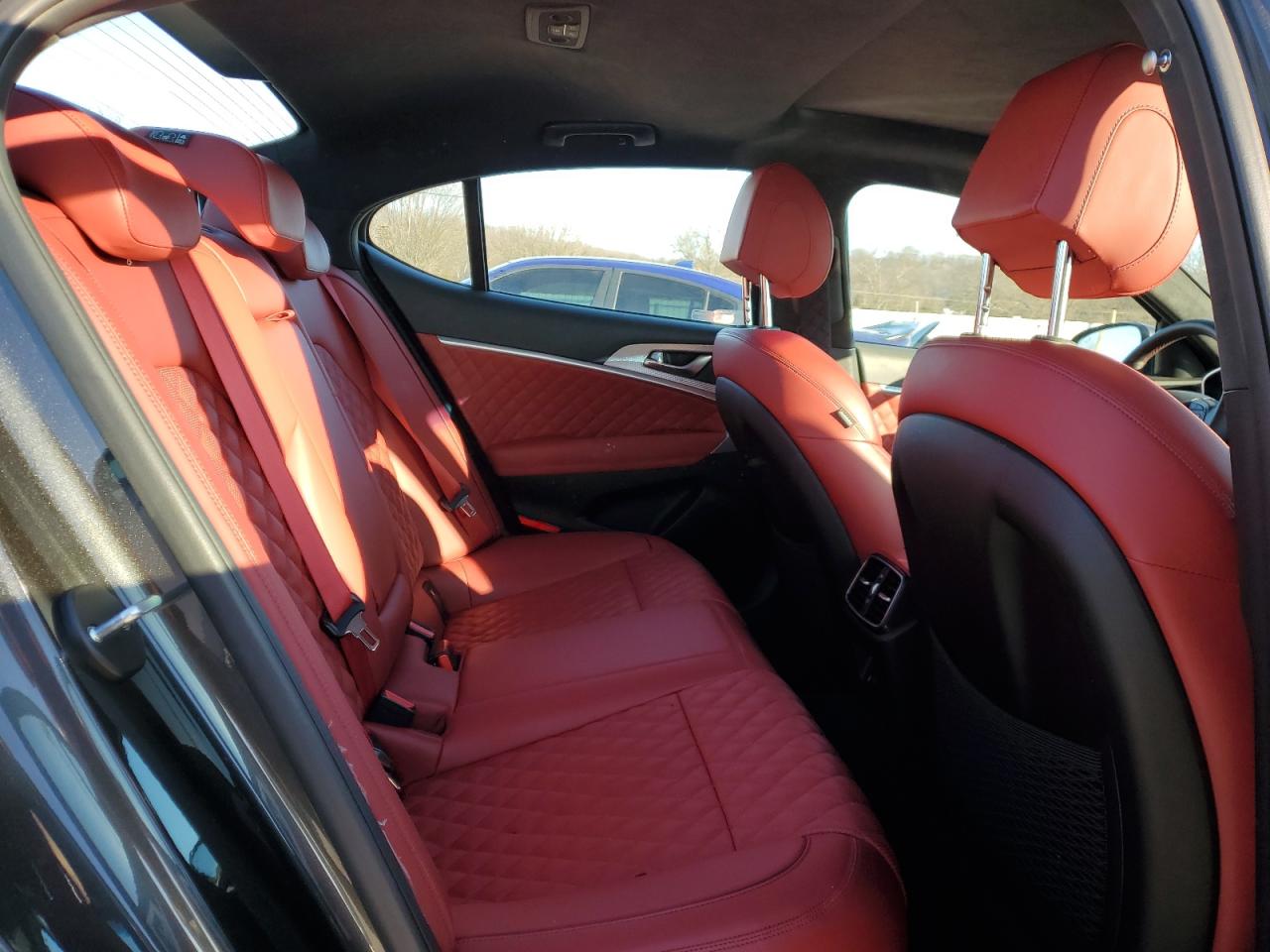 2023 Genesis G70 - Image 10