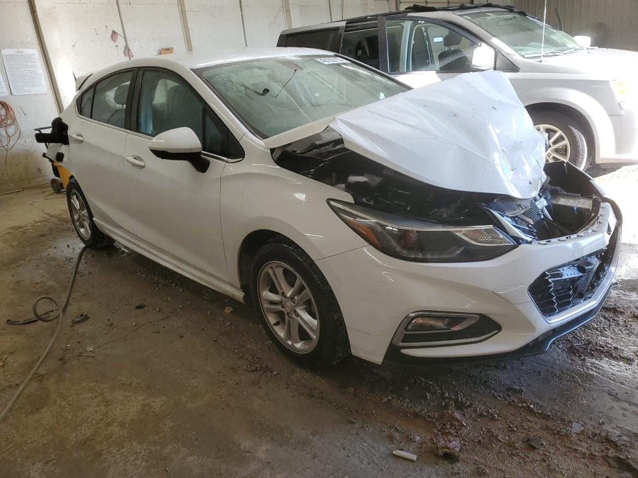 3G1BE6SM3JS652532 CHEVROLET CRUZE 2018