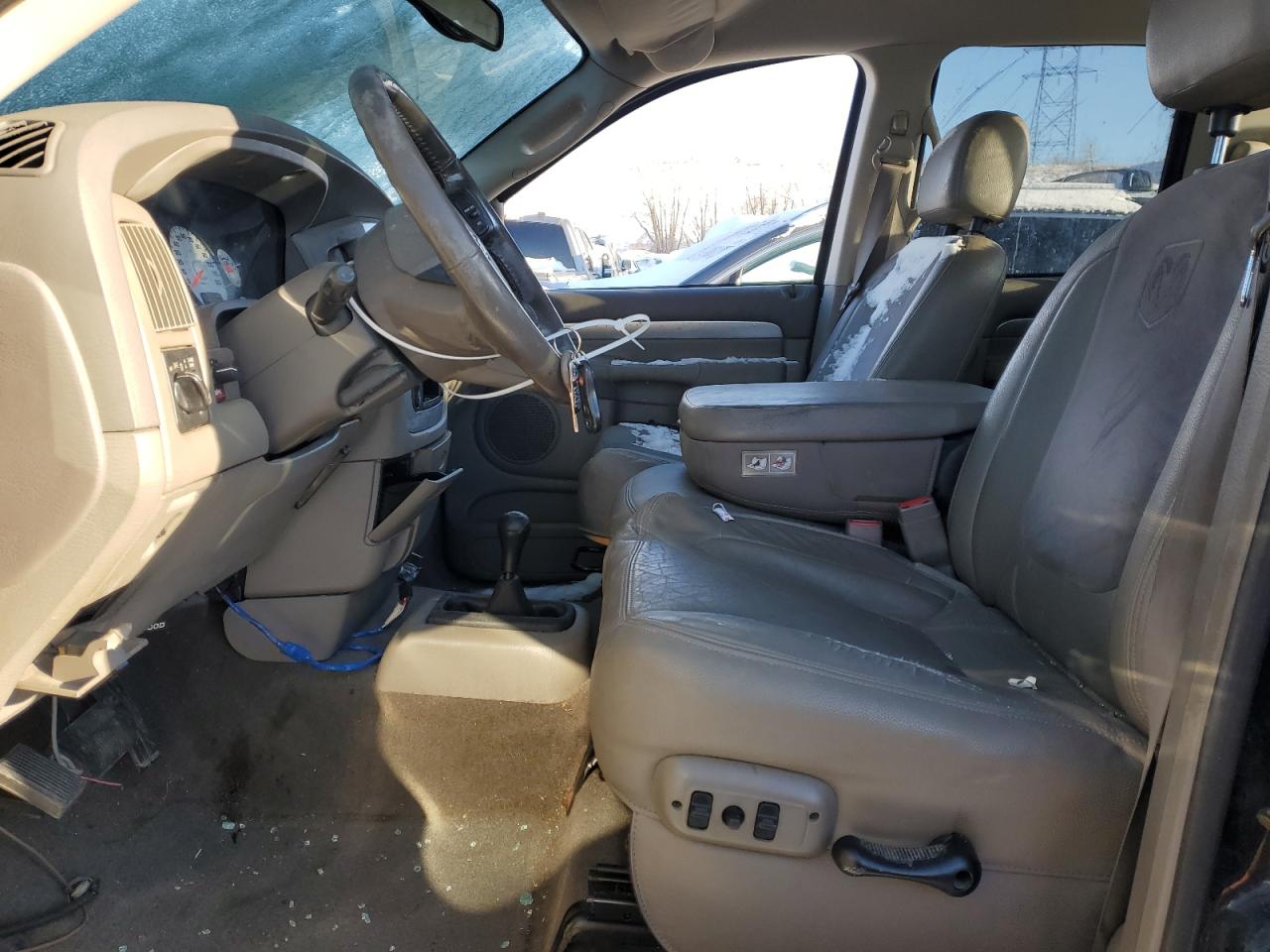 2005 Dodge RAM - Image 7