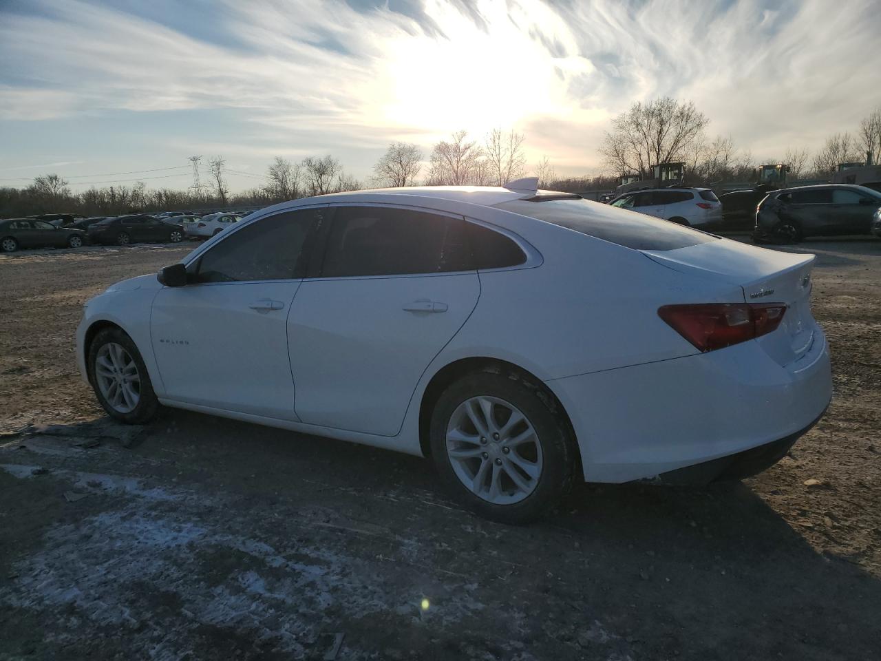 2018 Chevrolet Malibu - Image 2