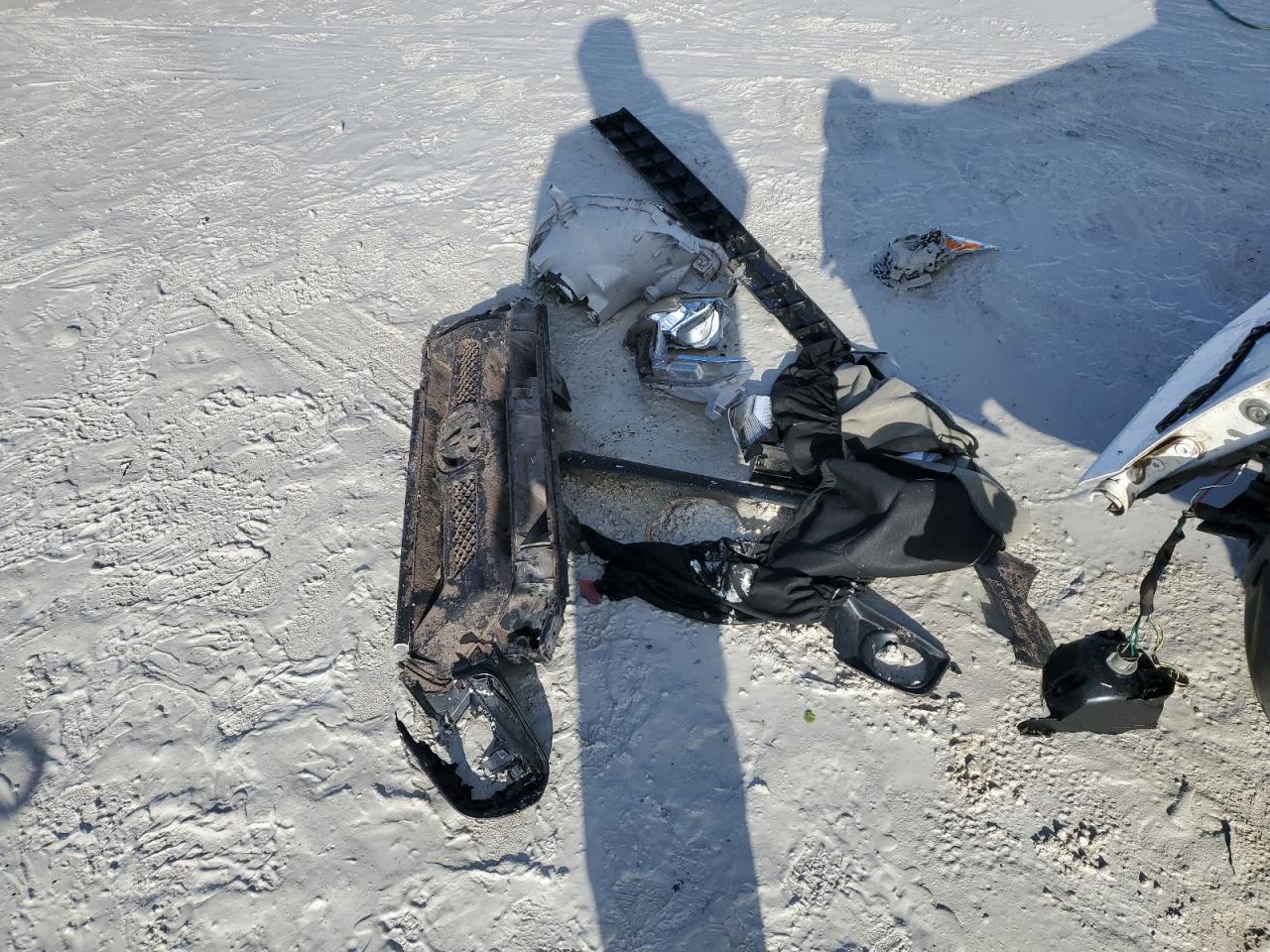 2015 Toyota Tacoma - Image 13